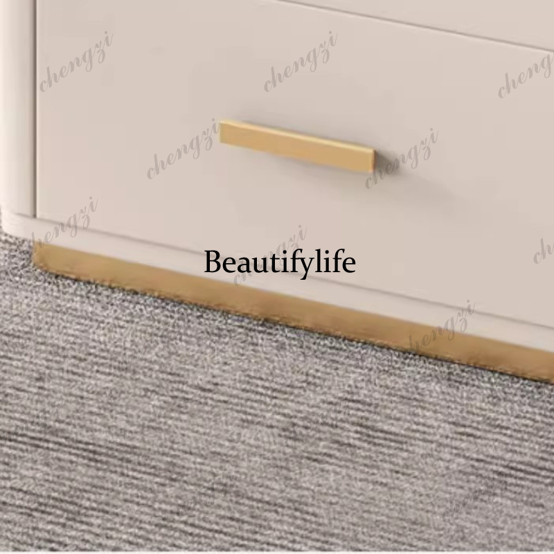 Офисный стол TTT Consult Desig – обзор и цена Interior Design Consultant