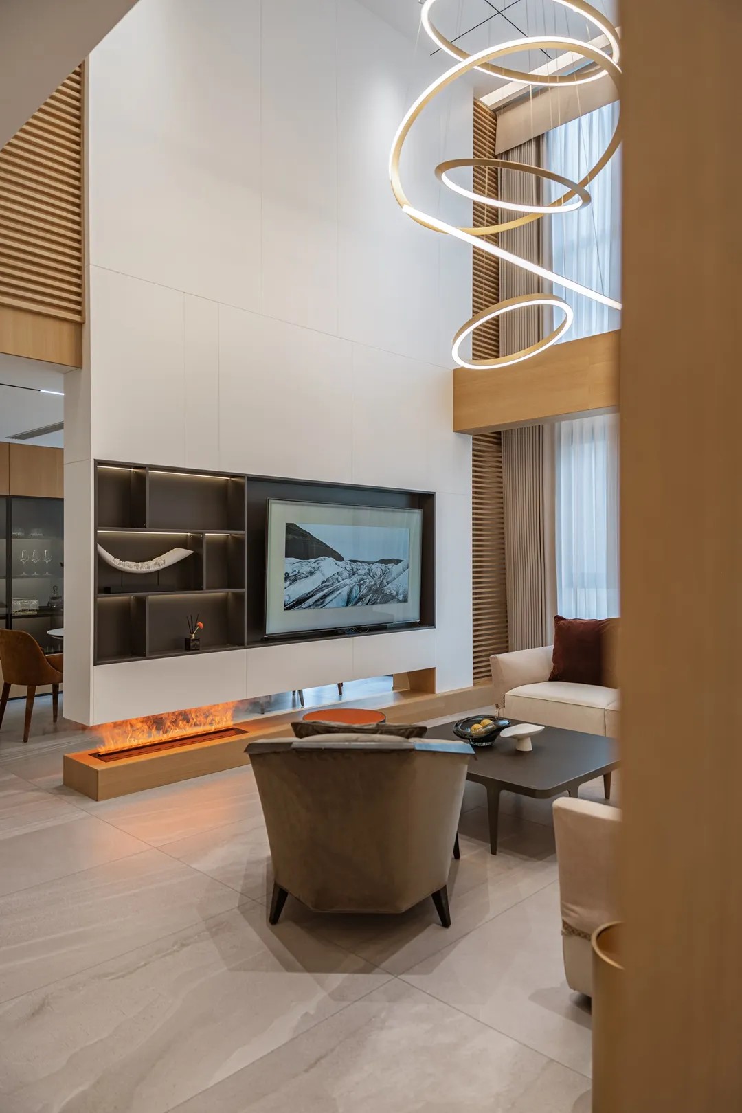 Spongde Бесплатная консультаци – обзор и цена Interior Design Consultant